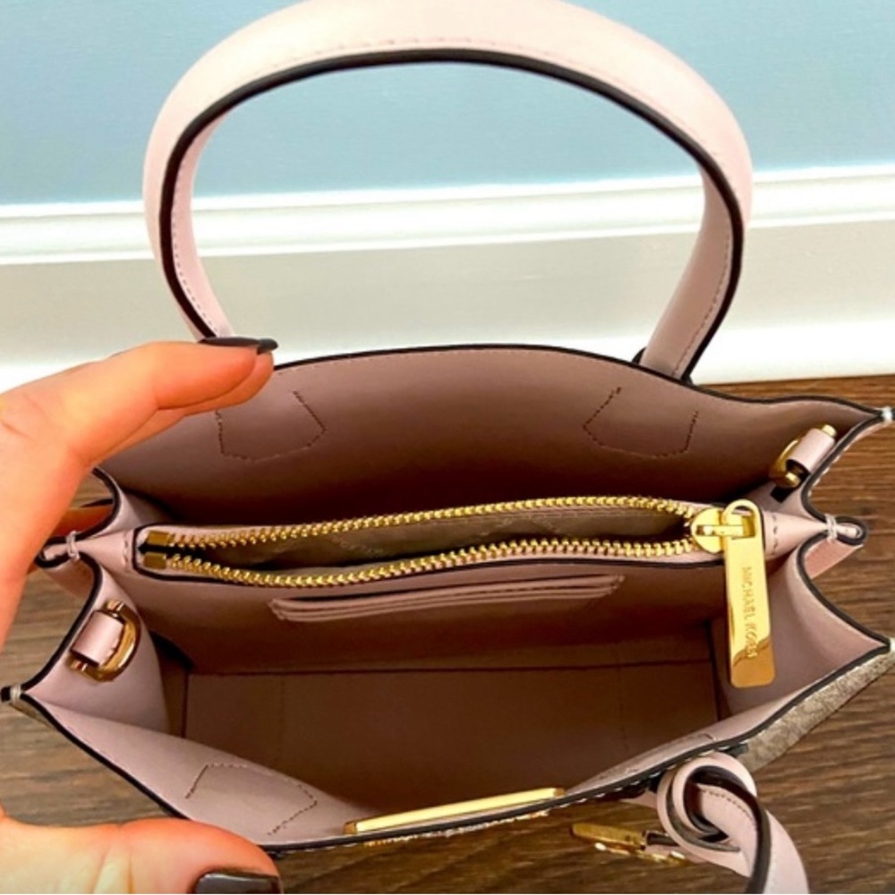 Michael Kors bag - Picture 4 of 7